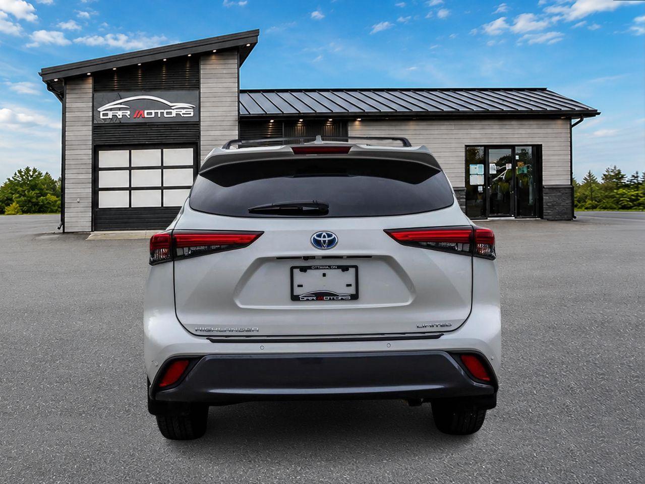 2021 Toyota Highlander Hybrid Limited 4dr All-Wheel Drive Photo3