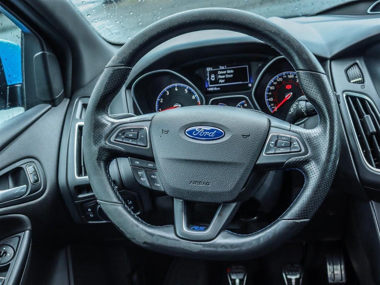 2016 Ford Focus RS Base 4dr Hatchback Photo