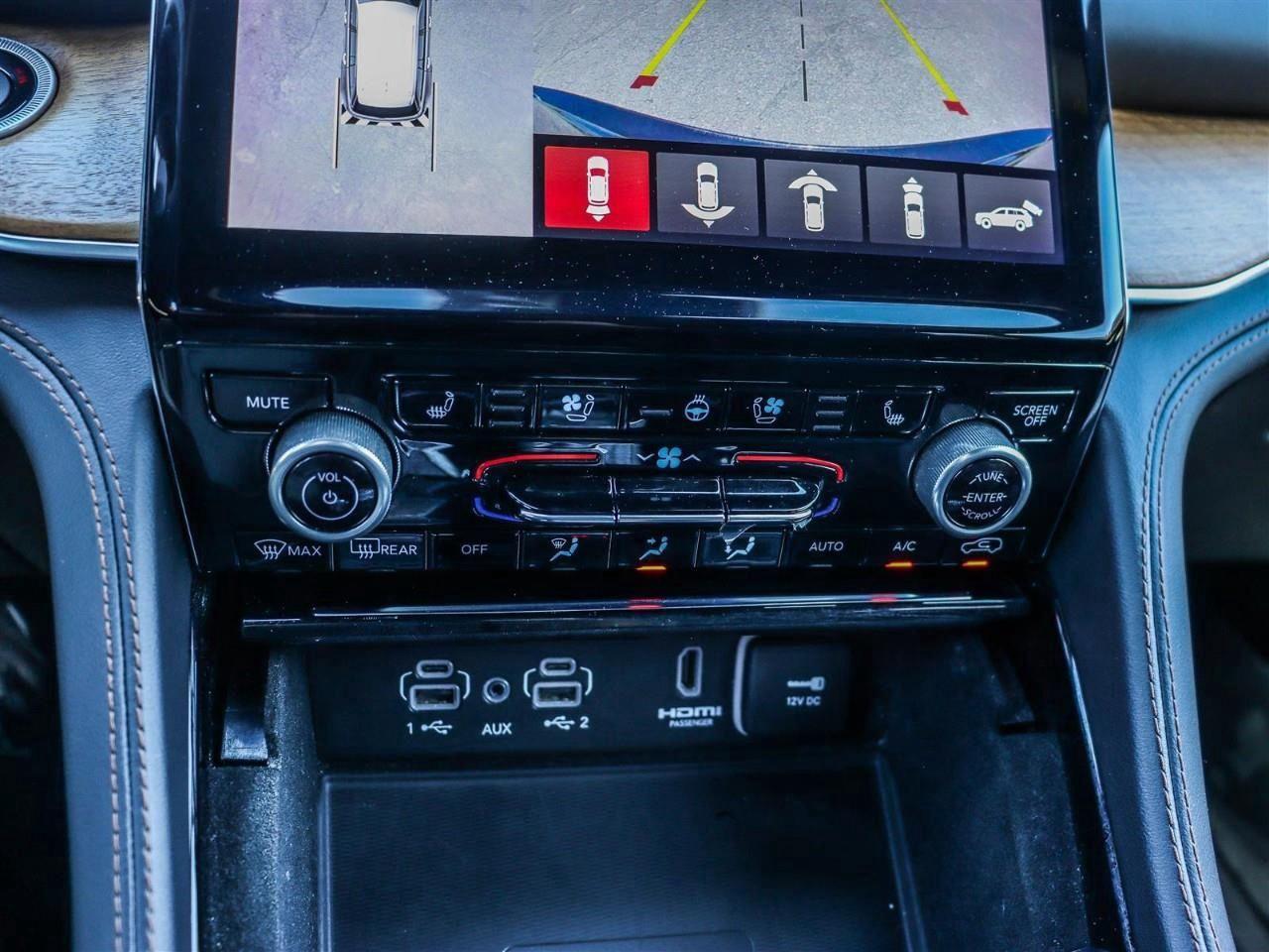 2022 Jeep Grand Cherokee Summit 4dr 4x4 Photo