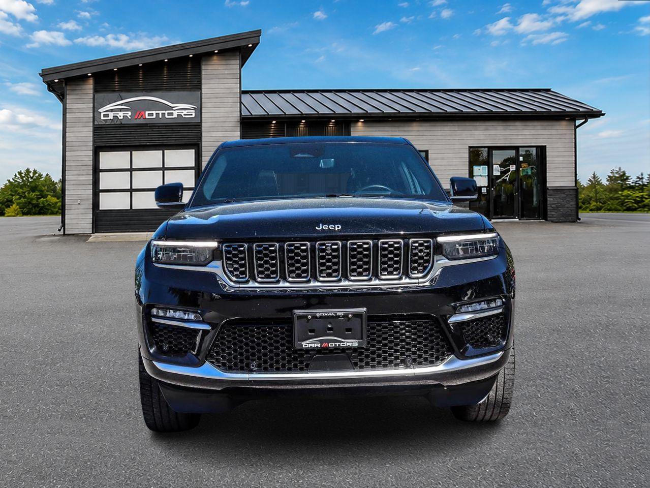 2022 Jeep Grand Cherokee Summit 4dr 4x4 Photo5