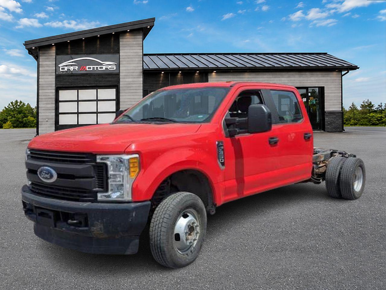 2017 Ford F-350 Chassis XL 4x4 SD Crew Cab 179 in. WB DRW Photo
