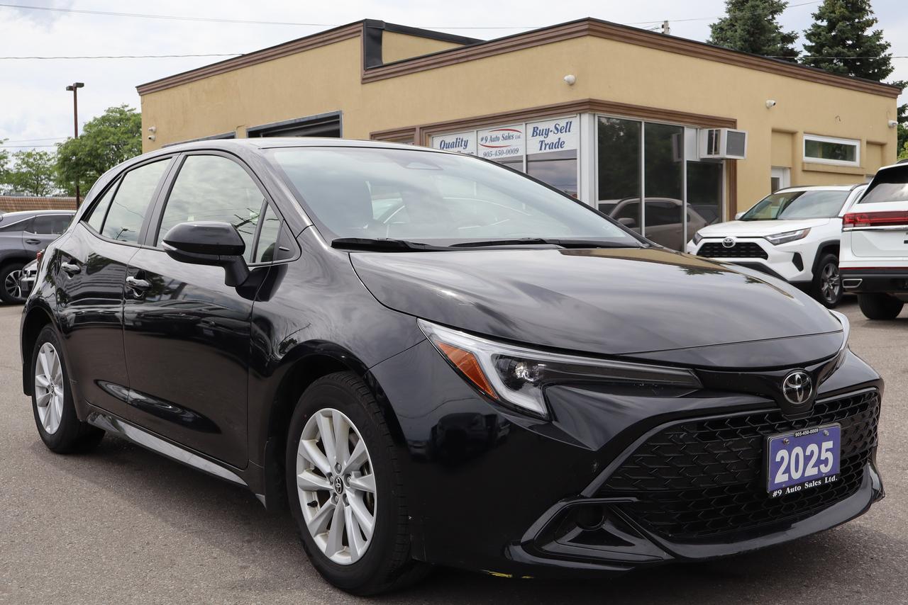 Used 2025 Toyota Corolla SE Hatchback for sale in Brampton, ON