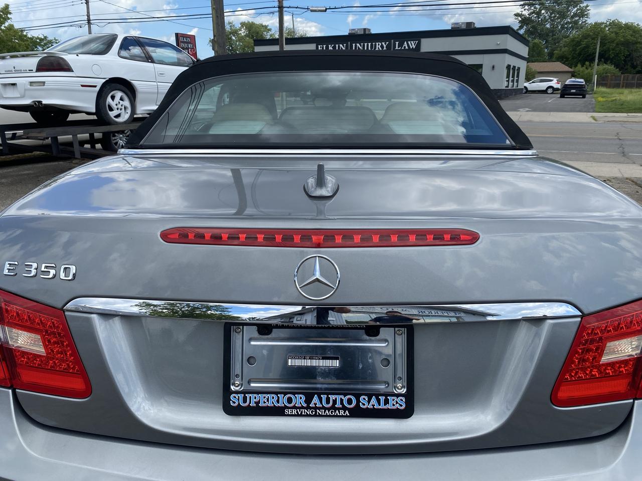 2011 Mercedes-Benz E-Class 2DR CABRIOLET E 350 RWD Photo
