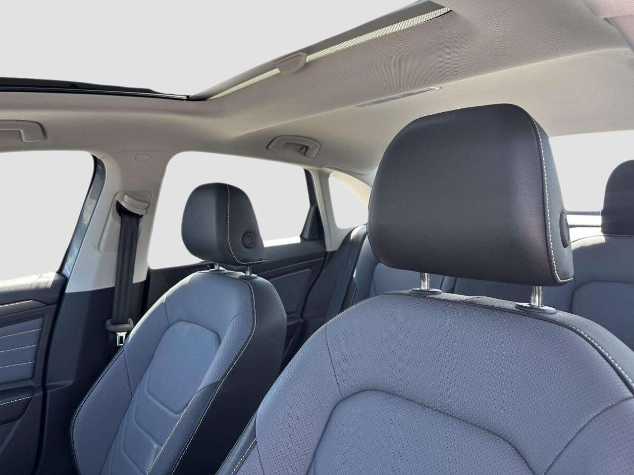2025 Volkswagen Jetta Highline Auto - 1 OWNER/CLEAN CARFAX Photo