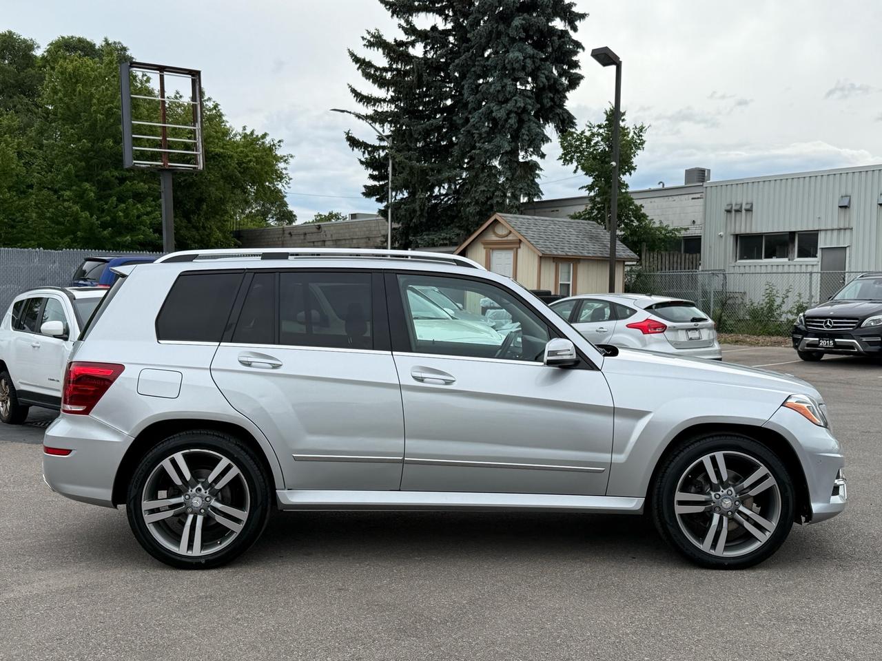 2013 Mercedes-Benz GLK-Class GLK 350 ACCIDENT FREE 1-OWNER NAVI CAM DUAL SUNROO Photo
