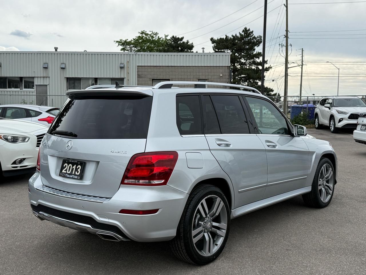 2013 Mercedes-Benz GLK-Class GLK 350 ACCIDENT FREE 1-OWNER NAVI CAM DUAL SUNROO Photo