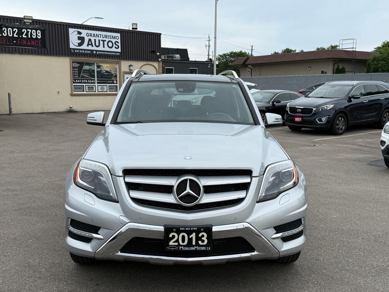 2013 Mercedes-Benz GLK-Class GLK 350 ACCIDENT FREE 1-OWNER NAVI CAM DUAL SUNROO Photo