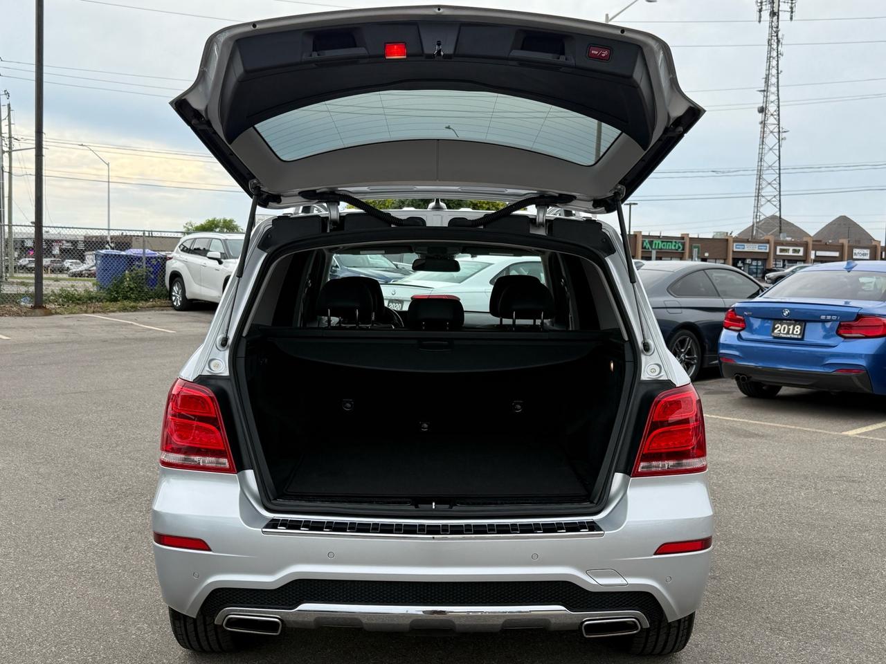 2013 Mercedes-Benz GLK-Class GLK 350 ACCIDENT FREE 1-OWNER NAVI CAM DUAL SUNROO Photo