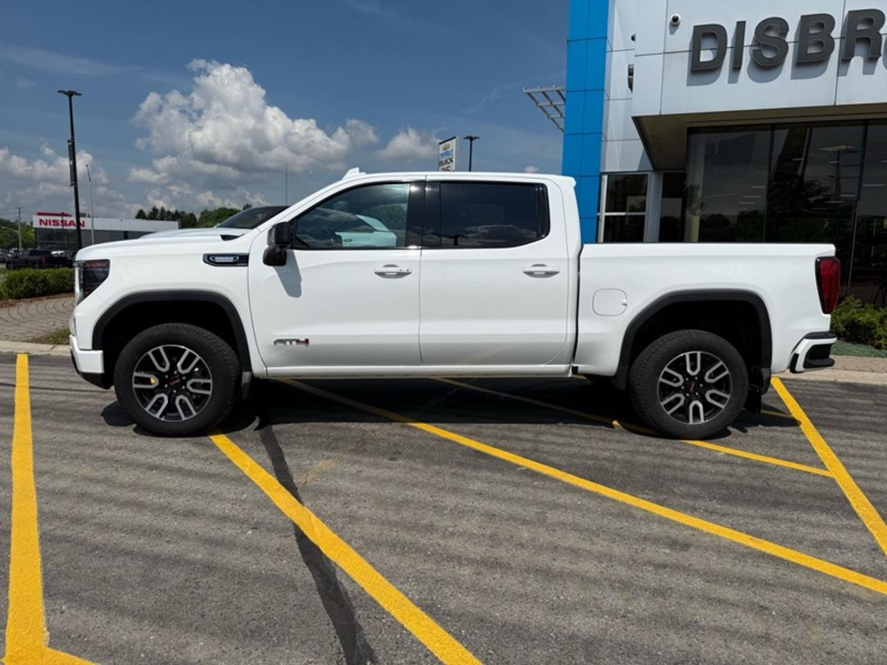 2025 GMC Sierra 1500  Photo