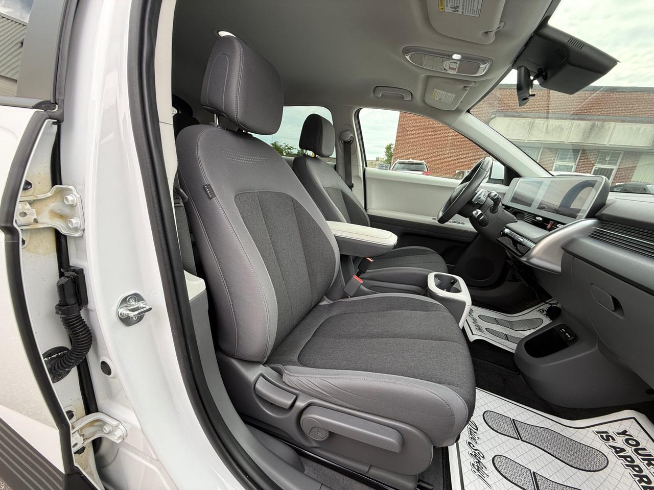 2024 Hyundai IONIQ 5 PREFERRED   AWD   LONG RANGE    NO ACCIDENT   ONE Photo