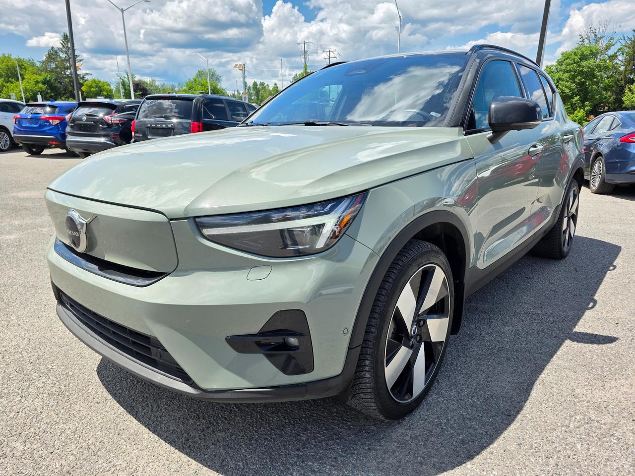 2024 Volvo XC40 Recharge Pure Electric Twin Ultimate 4dr All-Wheel Drive Sport Utility Photo