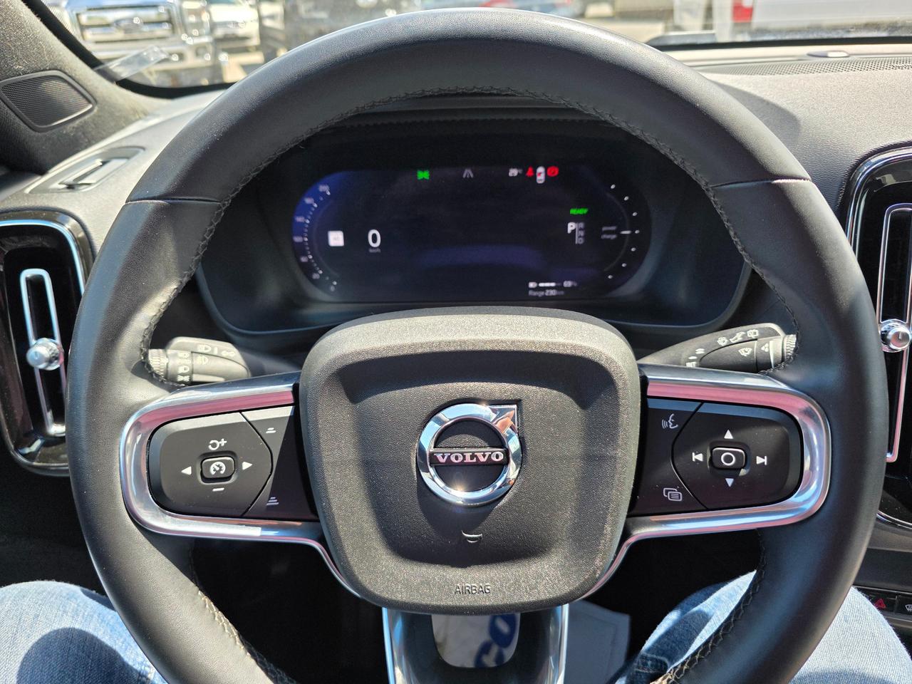 2024 Volvo XC40 Recharge Pure Electric Twin Ultimate 4dr All-Wheel Drive Sport Utility Photo
