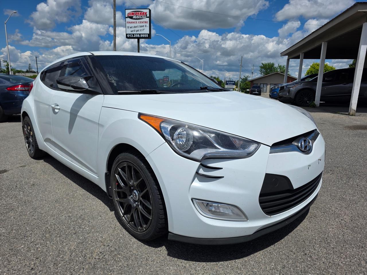 2016 Hyundai Veloster Turbo (M6) 3dr Hatchback Photo0