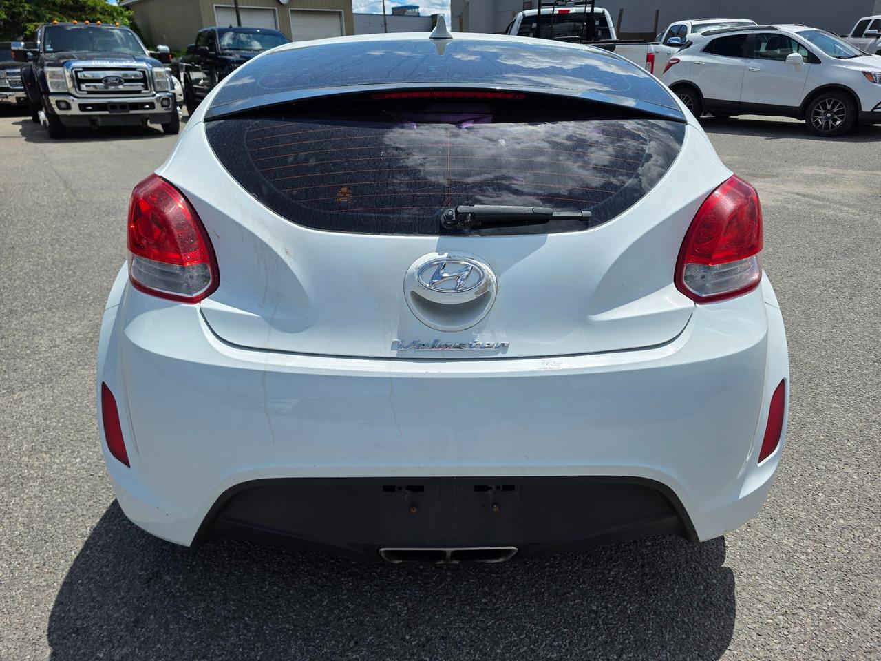 2016 Hyundai Veloster Turbo (M6) 3dr Hatchback Photo
