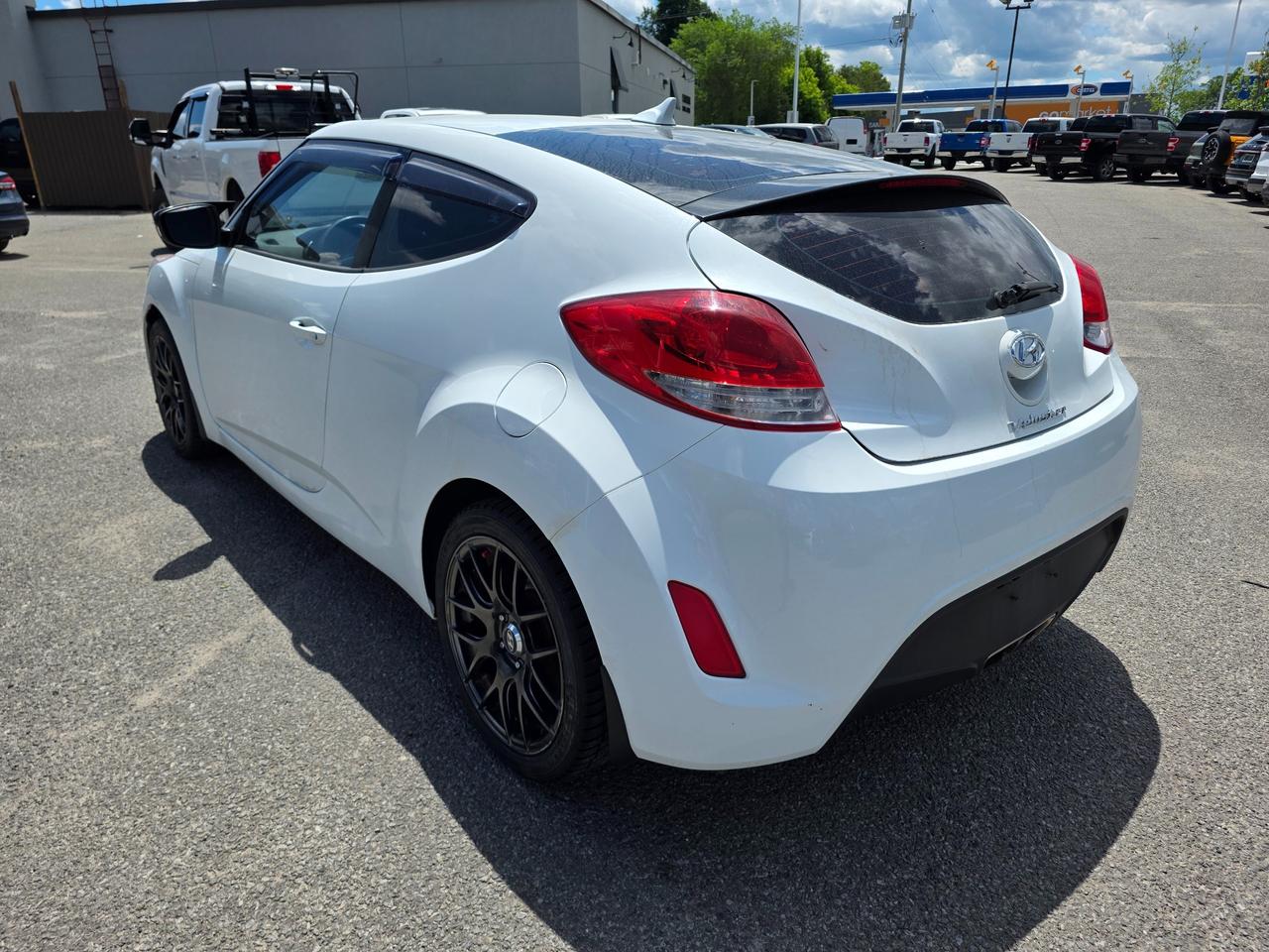 2016 Hyundai Veloster Turbo (M6) 3dr Hatchback Photo