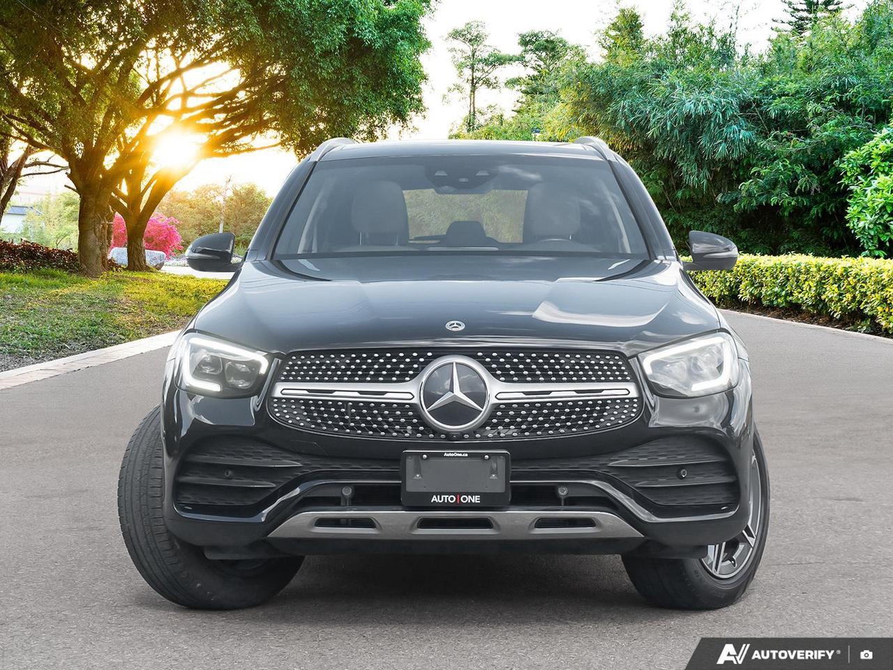 2021 Mercedes-Benz GLC-Class CARFAX CLEAN   AMG WHEELS   4MATIC Photo0