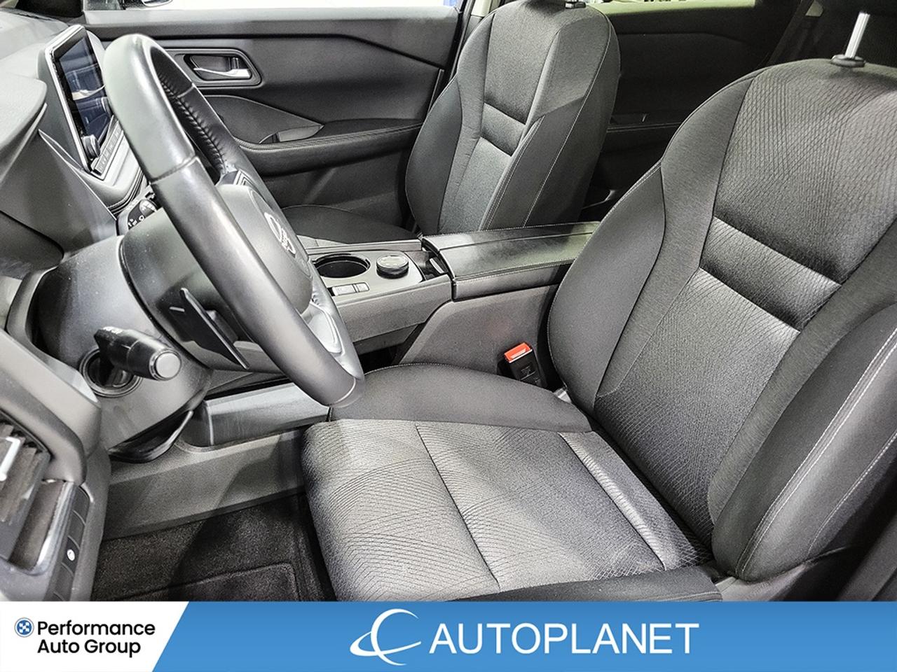 2024 Nissan Rogue SV AWD, Pano Roof, Back Up Cam, Android Auto! Photo