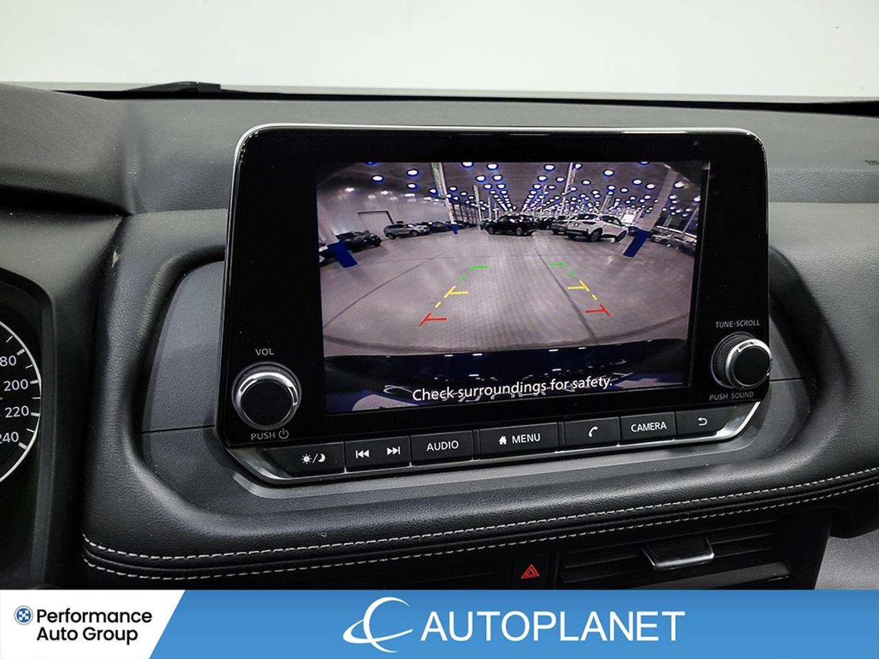 2024 Nissan Rogue SV AWD, Pano Roof, Back Up Cam, Android Auto! Photo