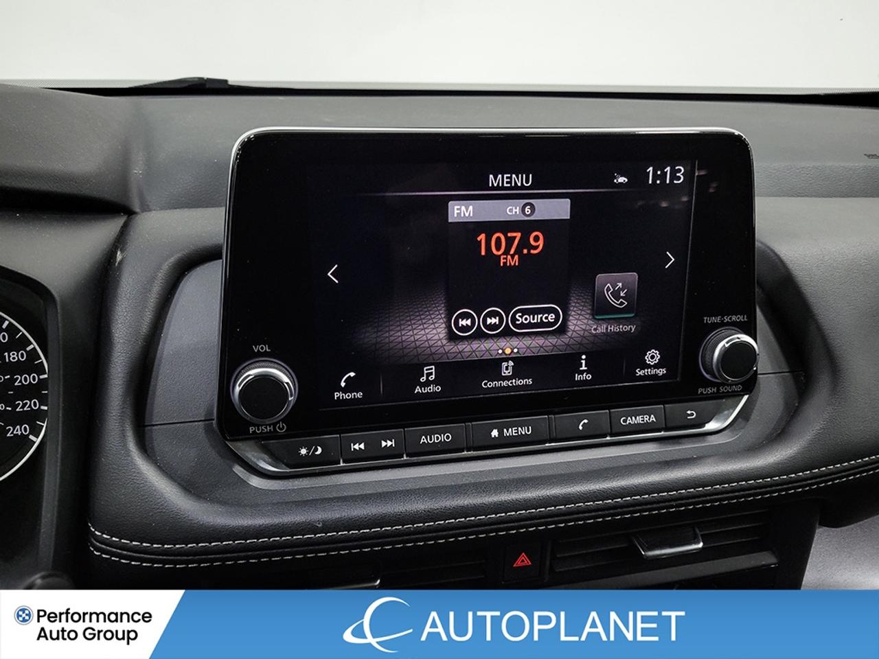 2024 Nissan Rogue SV AWD, Pano Roof, Back Up Cam, Android Auto! Photo