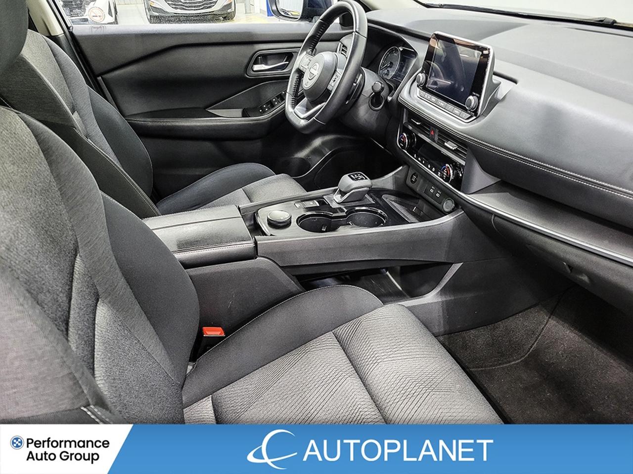 2024 Nissan Rogue SV AWD, Pano Roof, Back Up Cam, Android Auto! Photo
