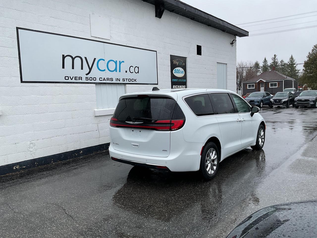 2023 Chrysler Pacifica Touring-L All-Wheel Drive Passenger Van Photo