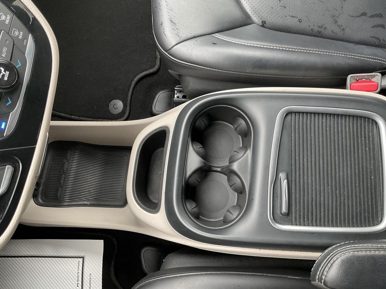 2023 Chrysler Pacifica Touring-L All-Wheel Drive Passenger Van Photo