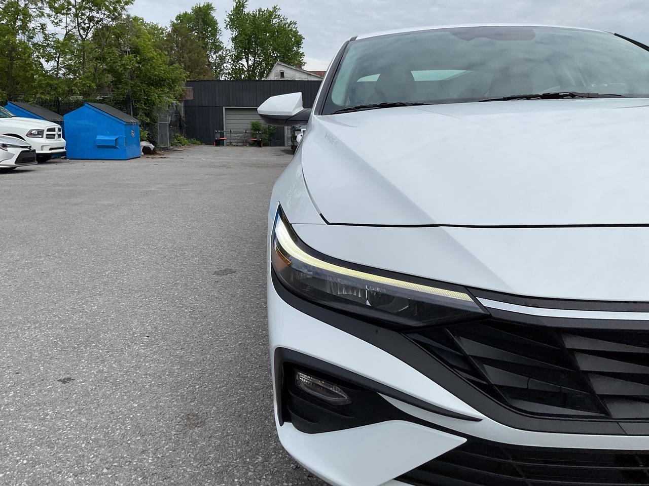 2025 Hyundai Elantra  Photo