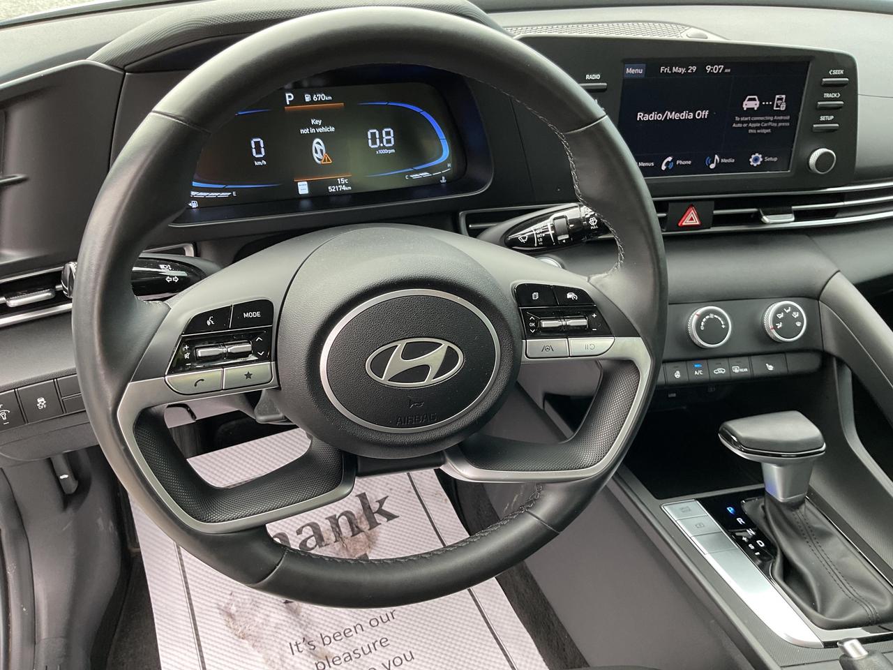 2025 Hyundai Elantra  Photo