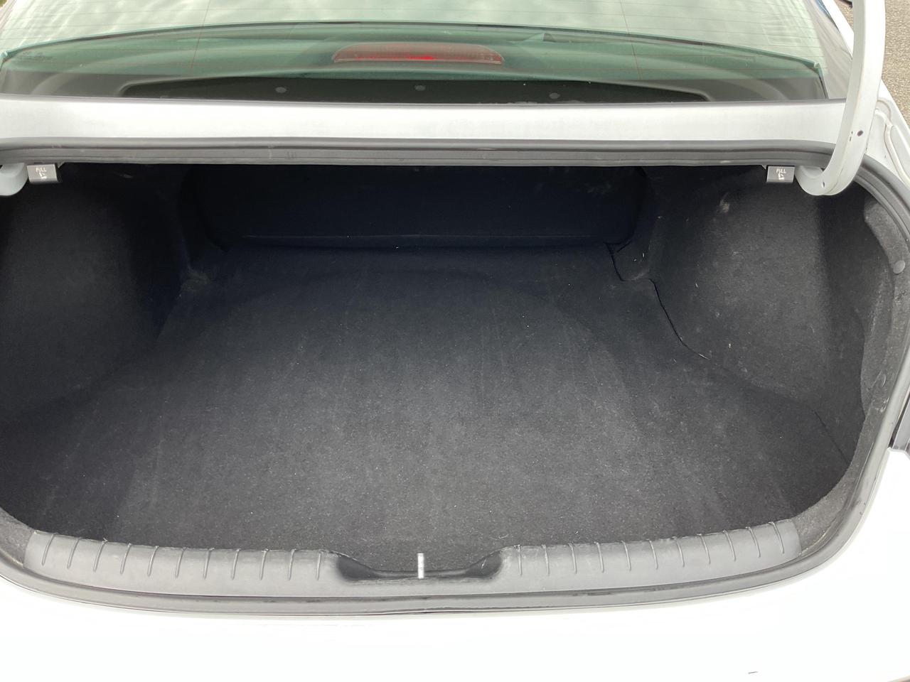 2025 Hyundai Elantra  Photo