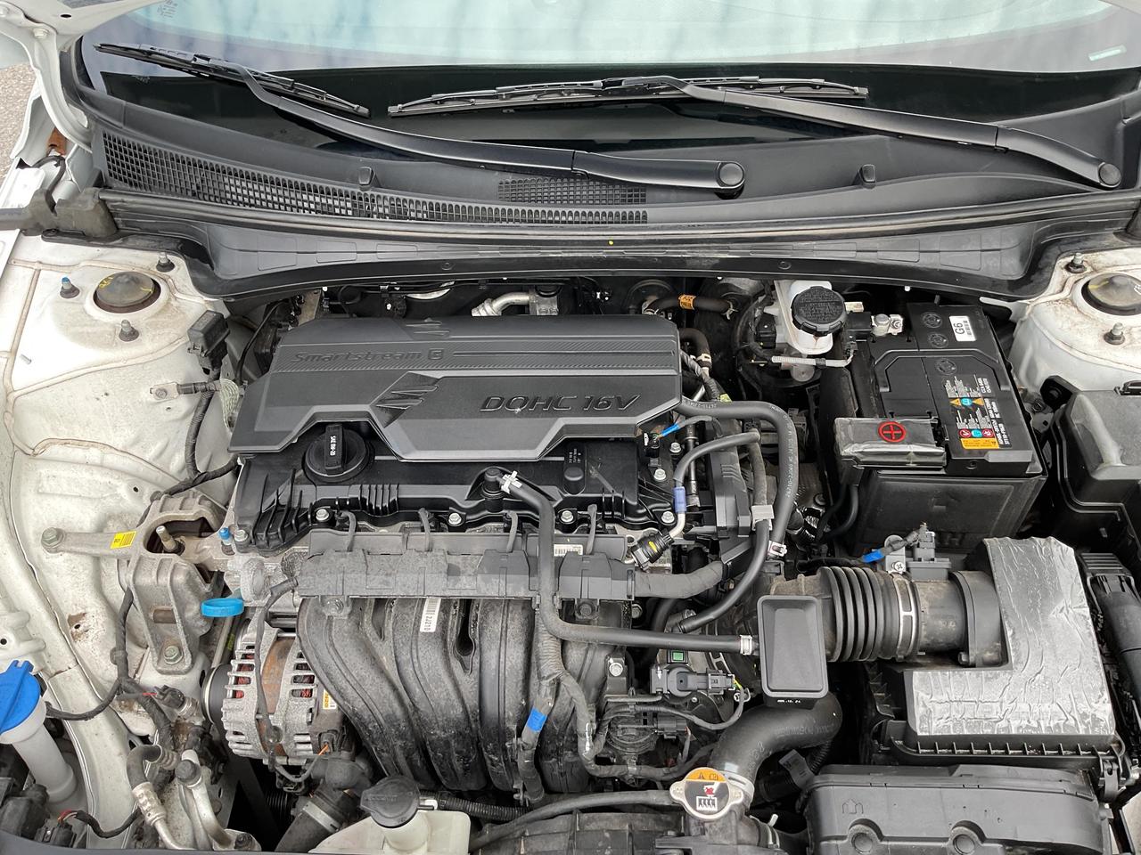 2025 Hyundai Elantra  Photo