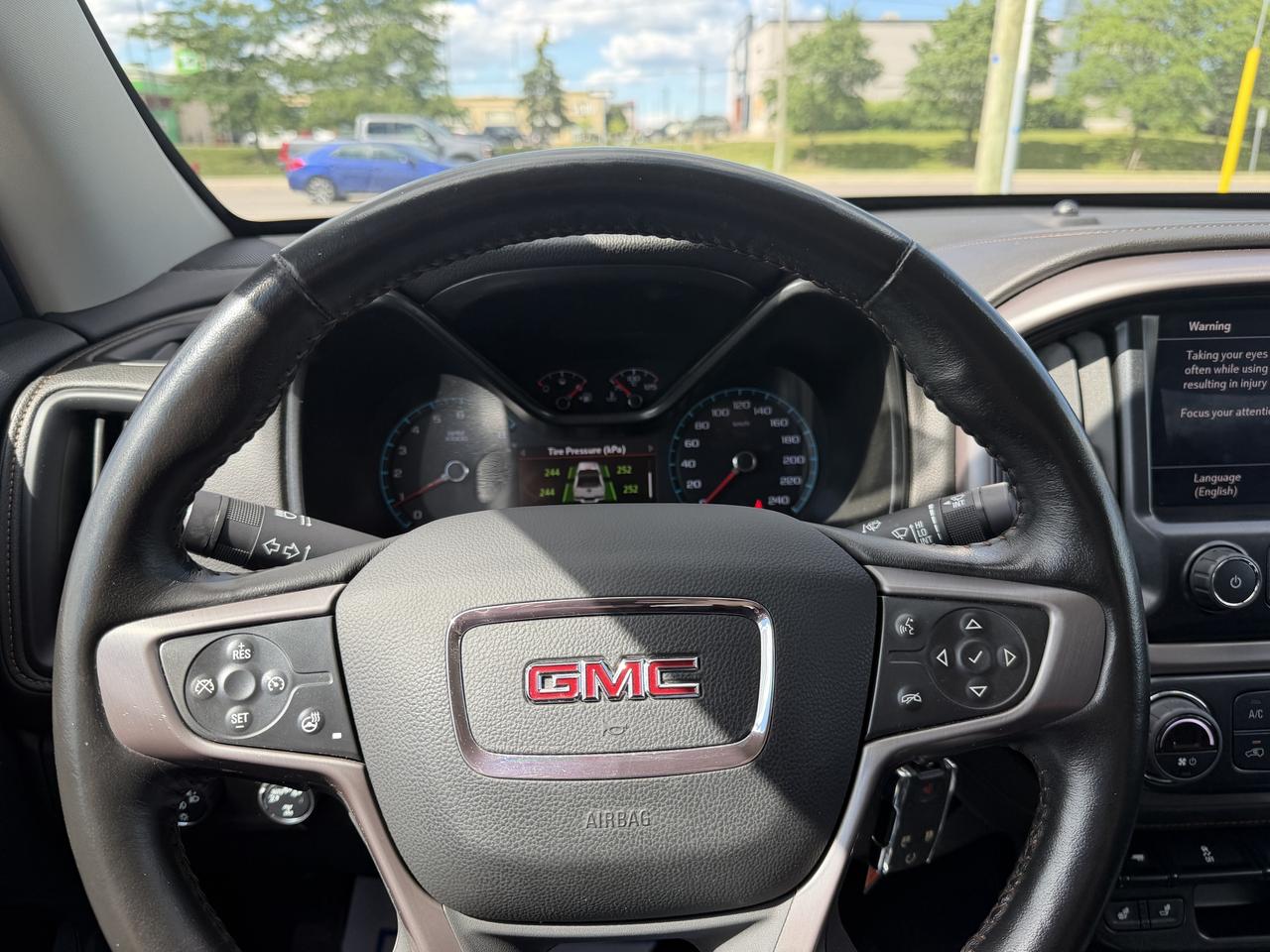 2022 GMC Canyon AT4   LONG BOX   NO CLAIMS   BOSE   CARPLAY Photo