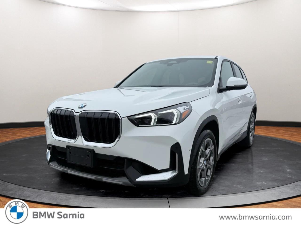 2025 BMW X1 xDrive28i Photo0