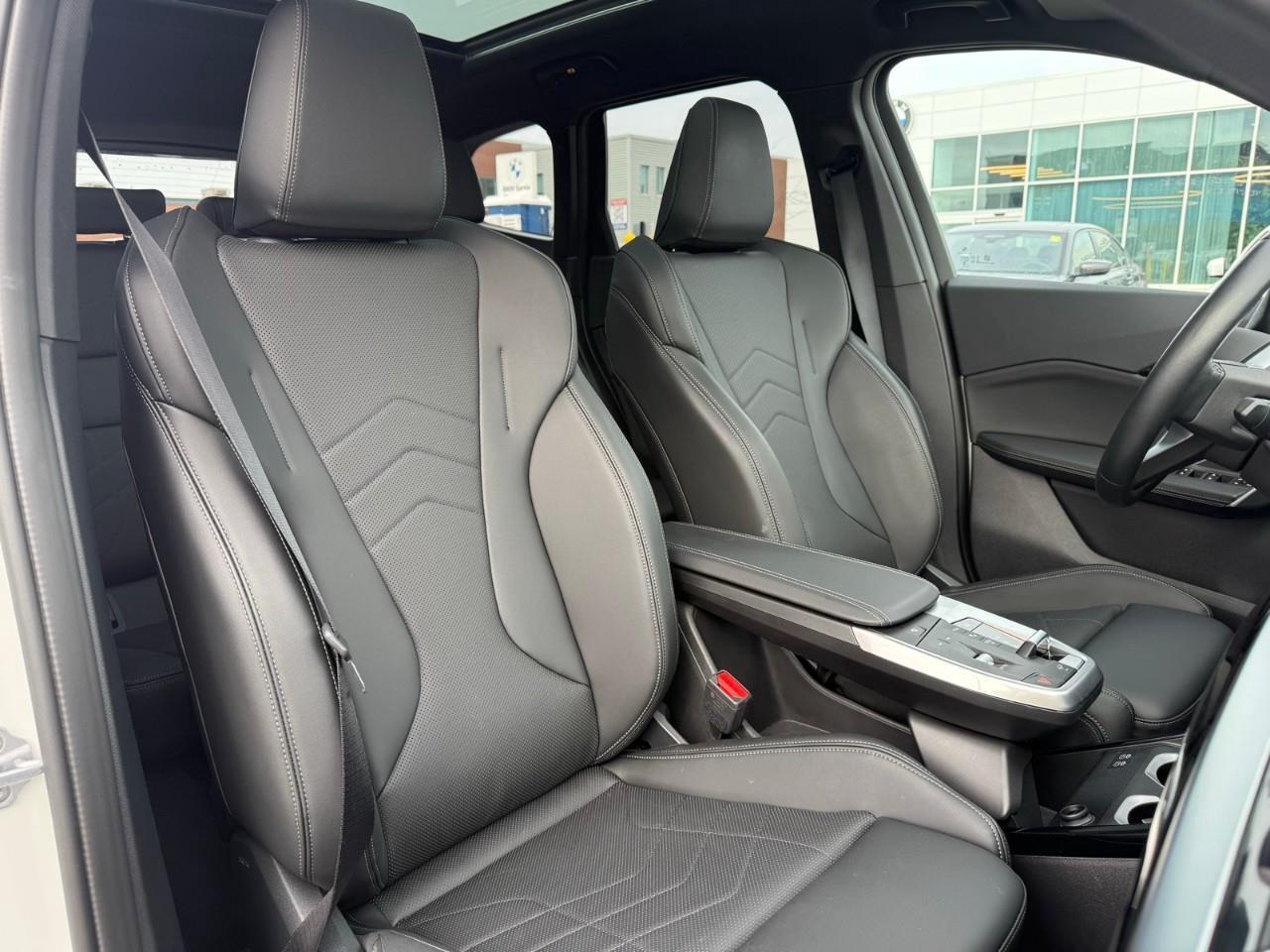 2025 BMW X1 xDrive28i Photo