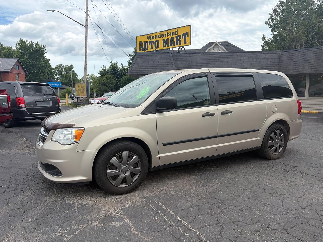 Used 2016 Dodge Grand Caravan Canada Value Package-Low Km-7 Passanger-Clean Carf for sale in St Thomas, ON