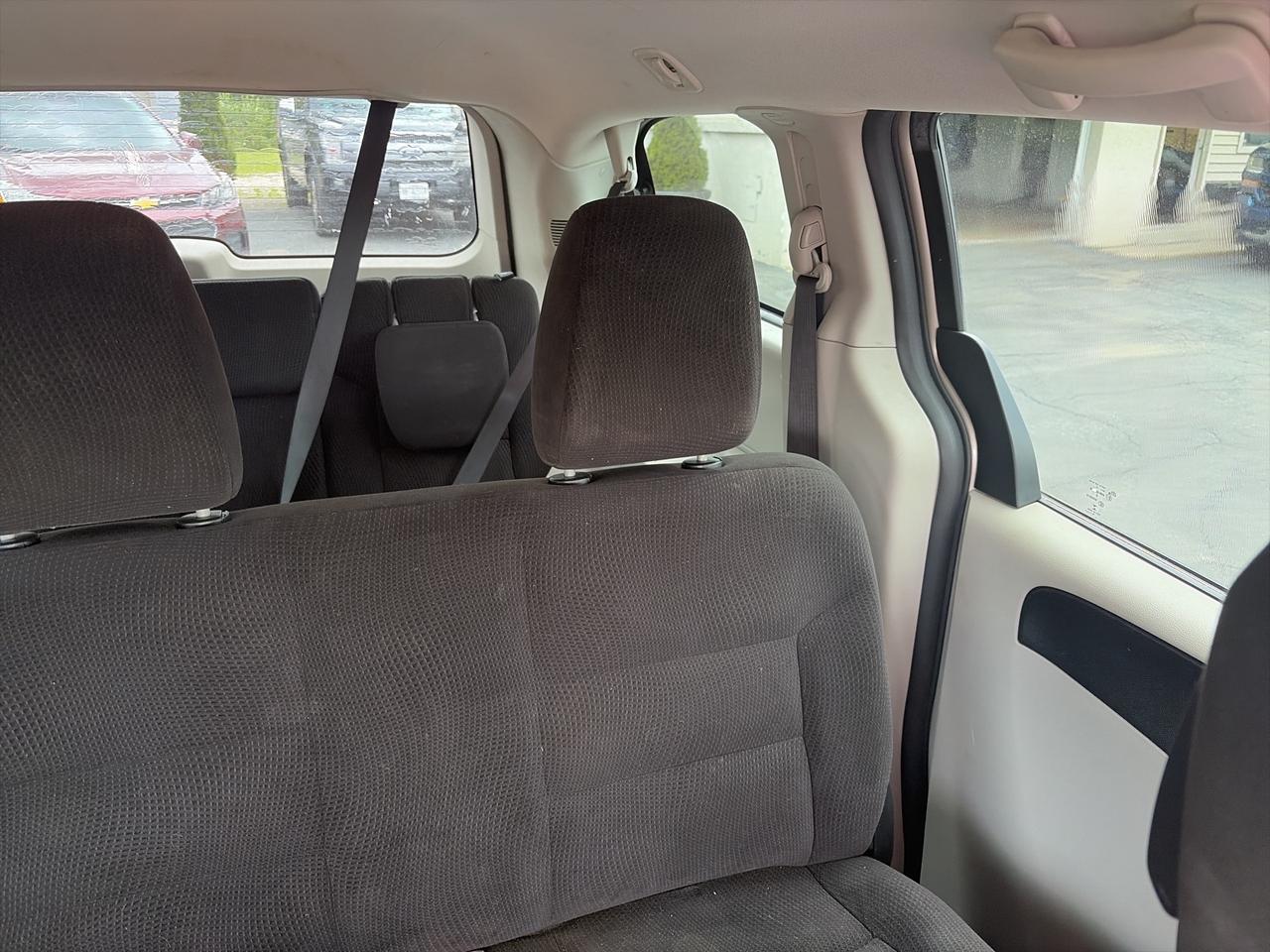 2016 Dodge Grand Caravan Canada Value Package-Low Km-7 Passanger-Clean Carf Photo