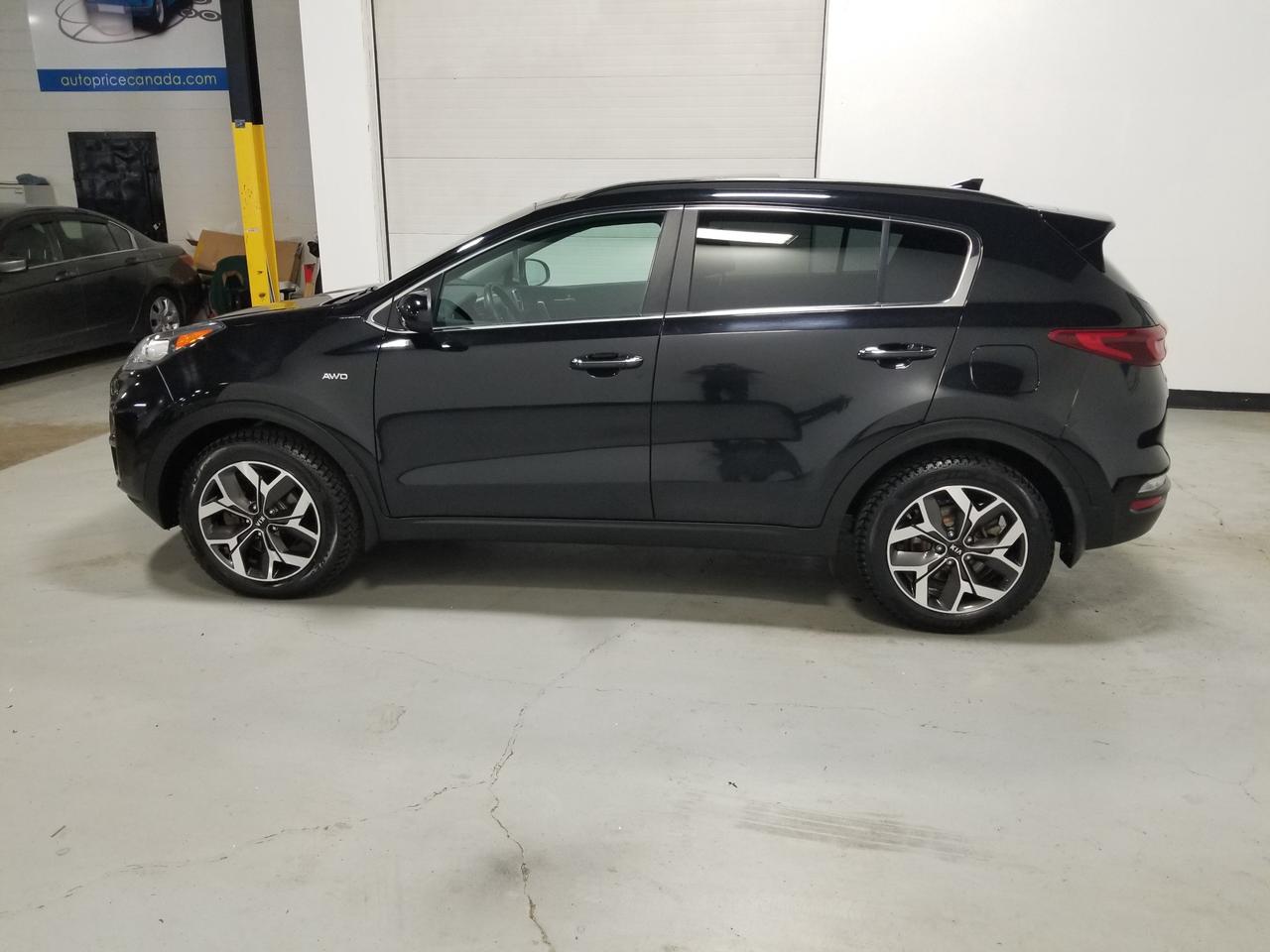 2020 Kia Sportage EX 4dr All-wheel Drive Photo3