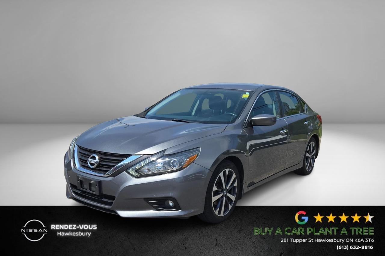 Used 2016 Nissan Altima 2.5 SR for sale in Hawkesbury, ON