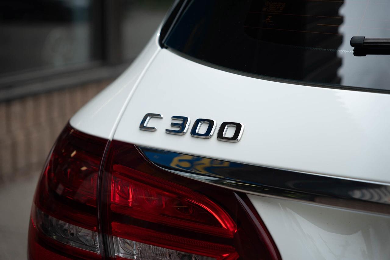 2018 Mercedes-Benz C-Class C 300 4MATIC Wagon Photo