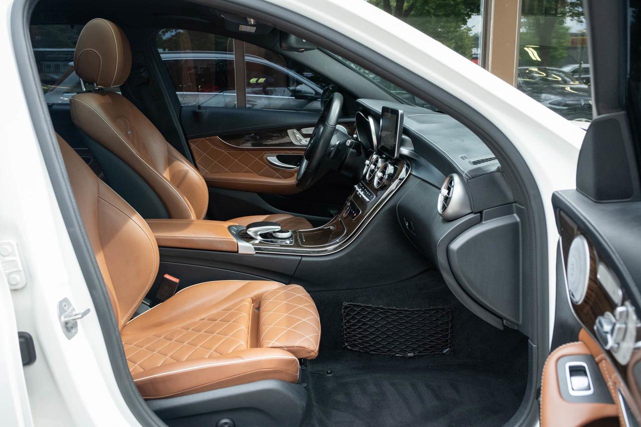 2018 Mercedes-Benz C-Class C 300 4MATIC Wagon Photo
