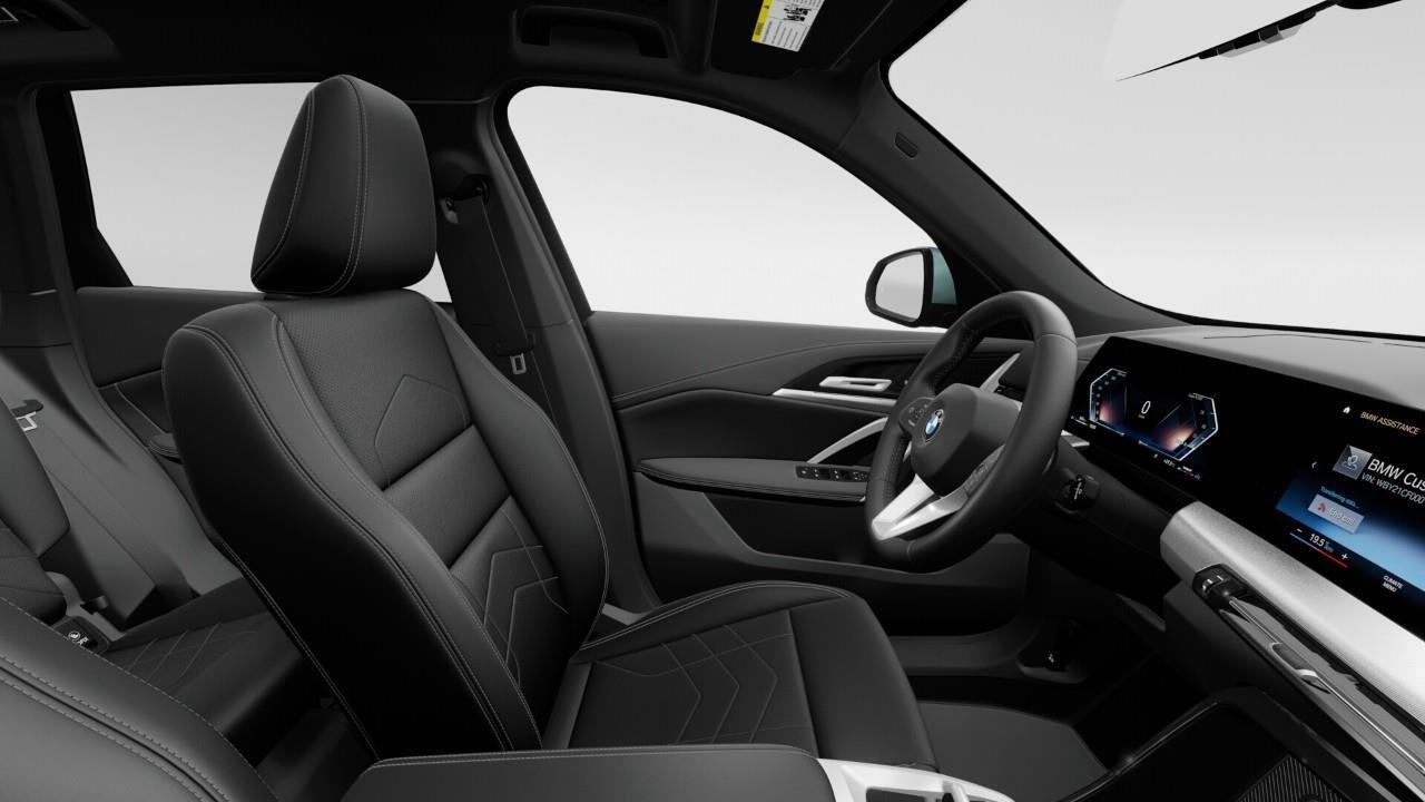 2025 BMW X1 xDrive28i Photo