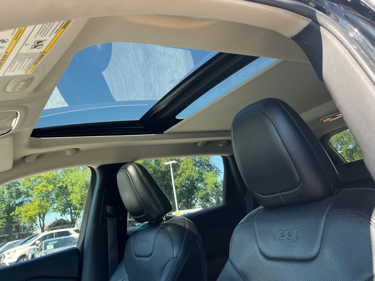 2015 Jeep Cherokee Limited Safetied Local Trade Photo