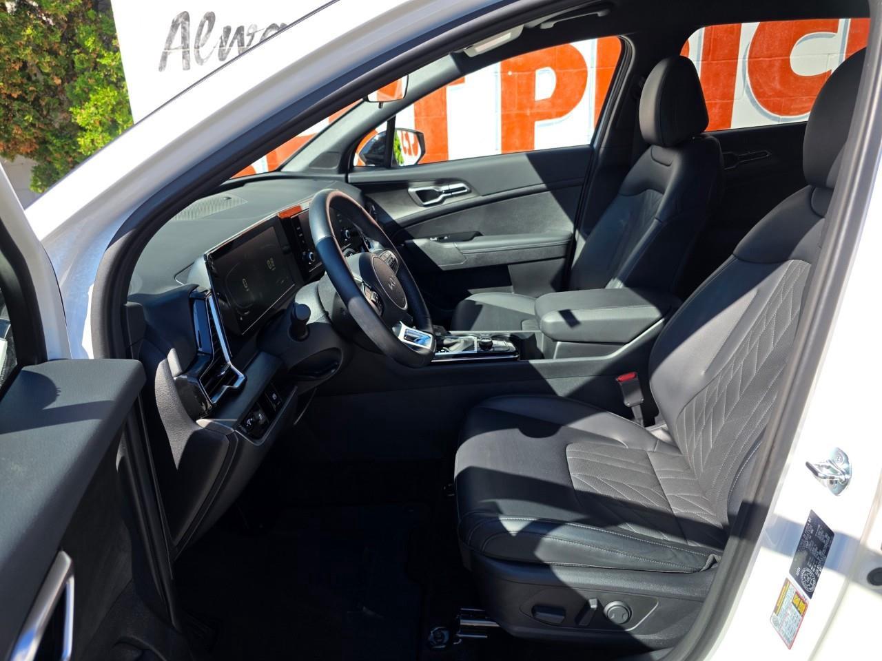 2025 Kia Sportage X-Line 4dr All-Wheel Drive Photo