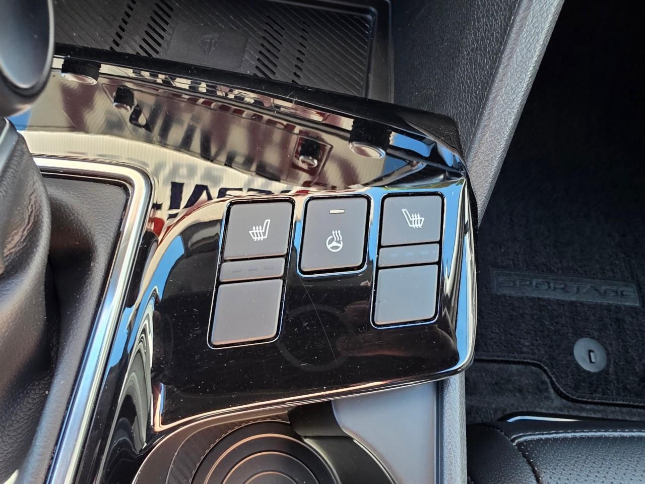2025 Kia Sportage X-Line 4dr All-Wheel Drive Photo