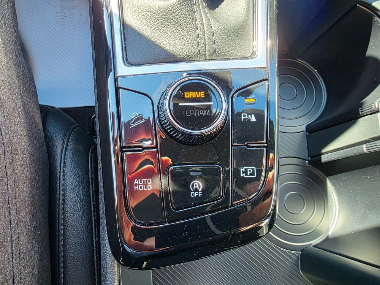2025 Kia Sportage X-Line 4dr All-Wheel Drive Photo