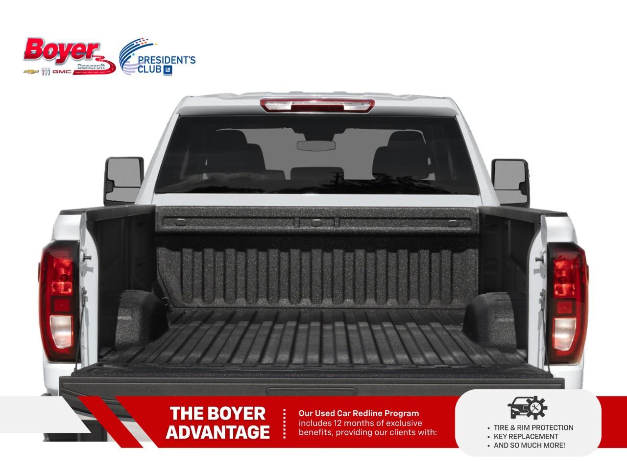 2025 GMC SIERRA 2500HD 4WD Crew Cab Standard Box AT4X Photo