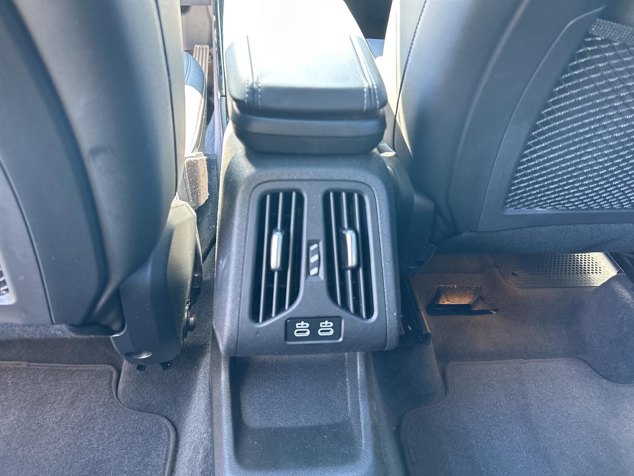 2024 BMW X1 xDrive28i Photo
