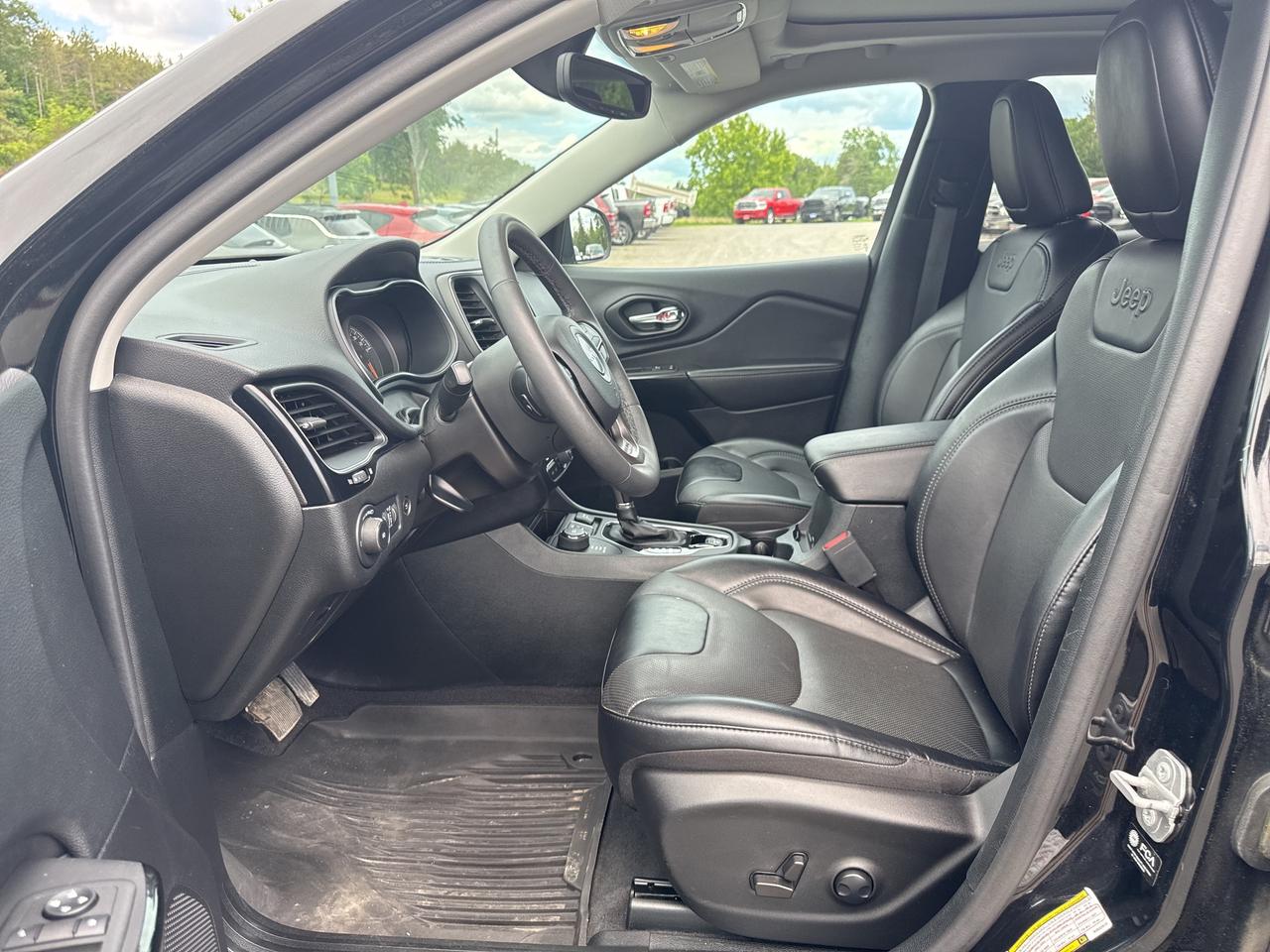 2022 Jeep Cherokee Altitude - htd seats/wheel - sunroof Photo4