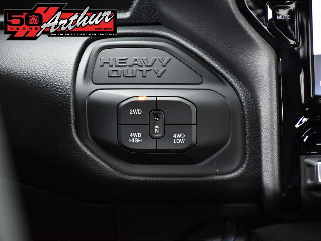 2026 RAM 2500 BIG HORN CREW CAB NIGHT EDITION 4X4 Photo