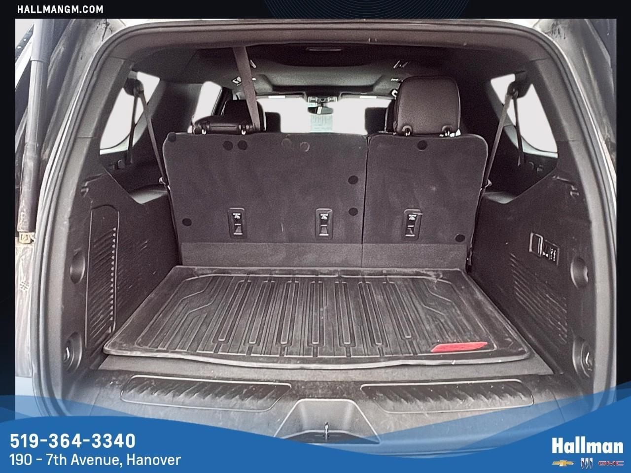 2021 GMC Yukon XL SLT 4X4 Photo