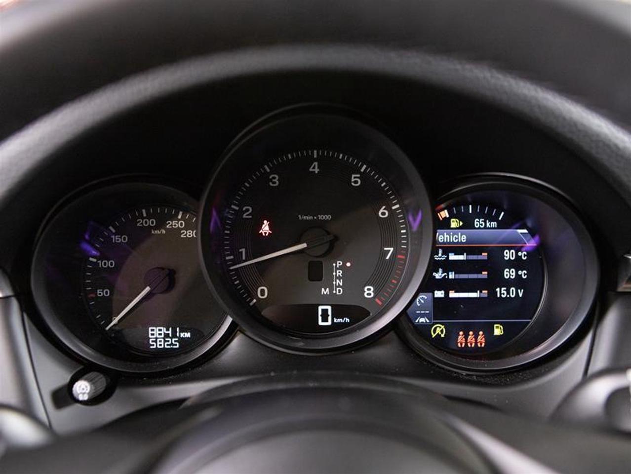 2025 Porsche Macan AWD Photo